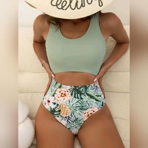 *NWT* SheIn Cut-Out 1 PC Swimsuit